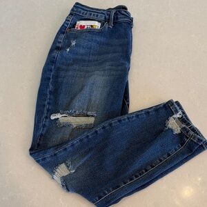Judy Blue Woman’s Boyfriend Jeans